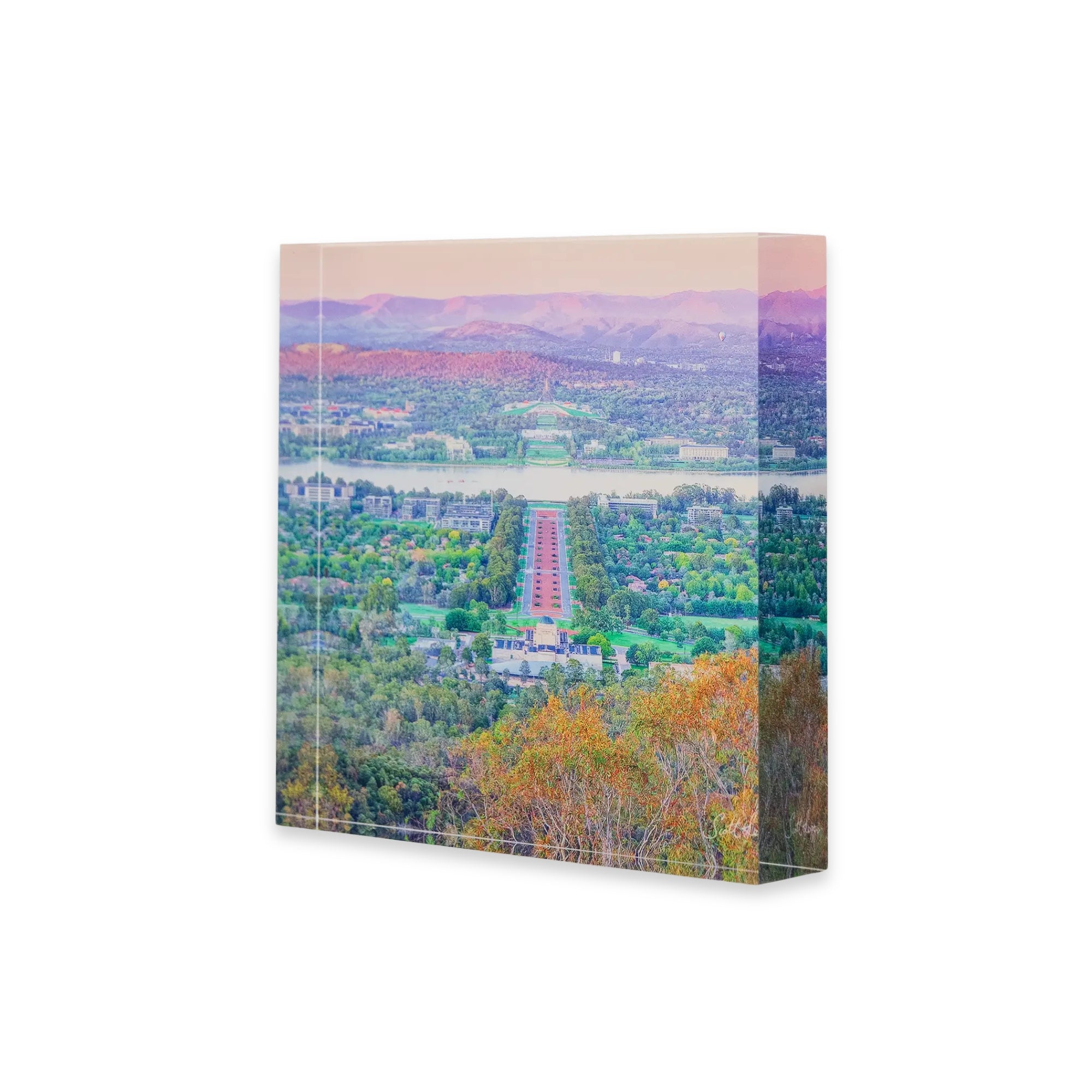 Desk block: State of Flux by Scott Leggo [small]