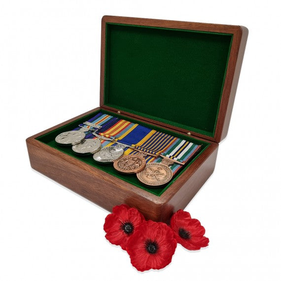 Medal box: Australian Army, fits 4-7 medals
